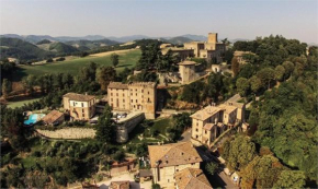 Отель Antico Borgo Di Tabiano Castello - Relais de Charme  Сальсомаджоре-Терме